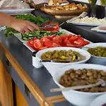 Hotel Kivanc 3*