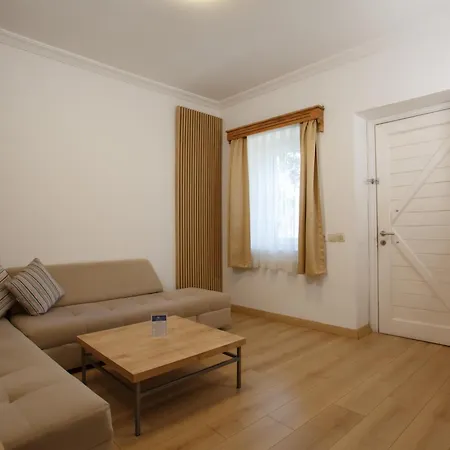 Hotel Kivanc 3*